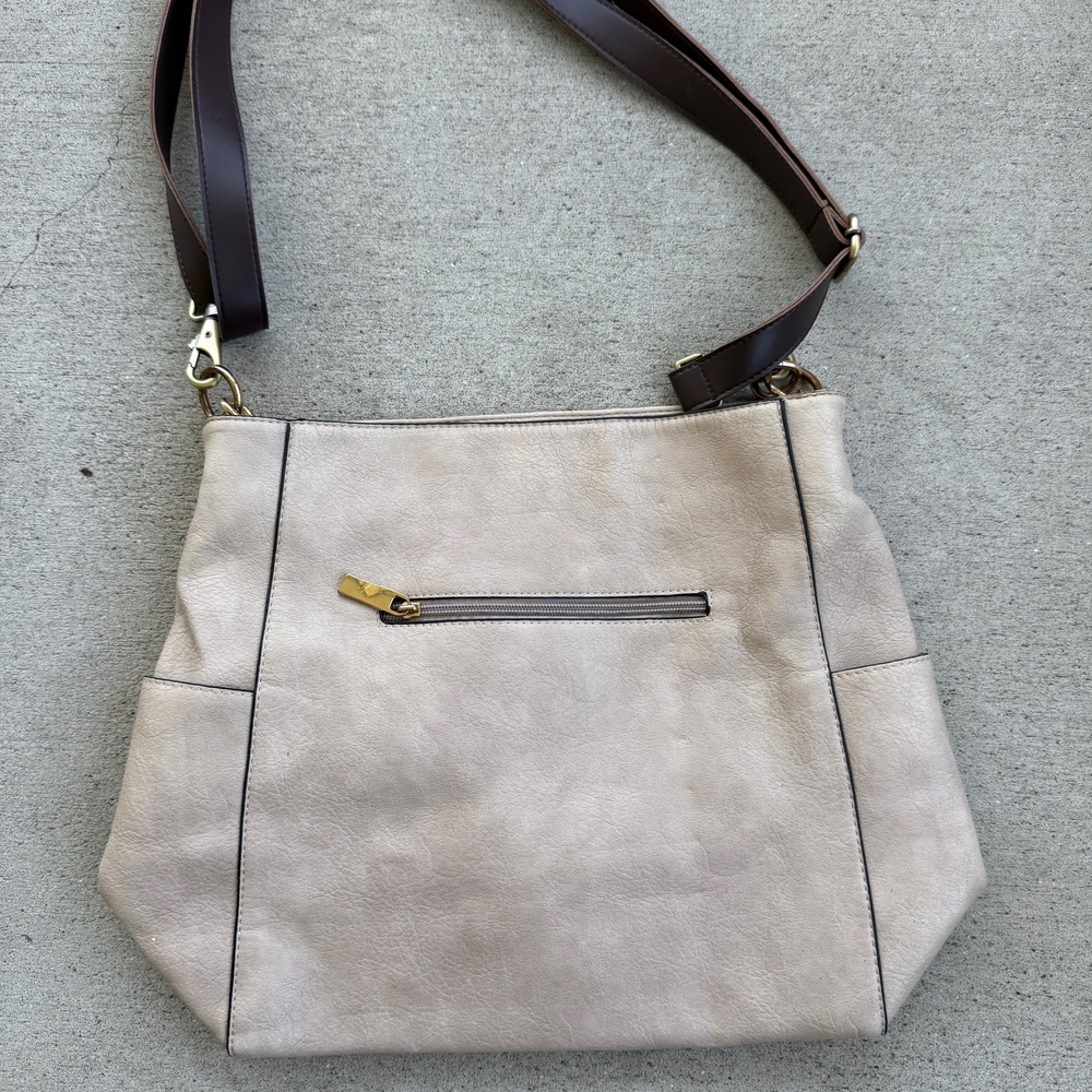 Elegant Cream Shoulder Bag